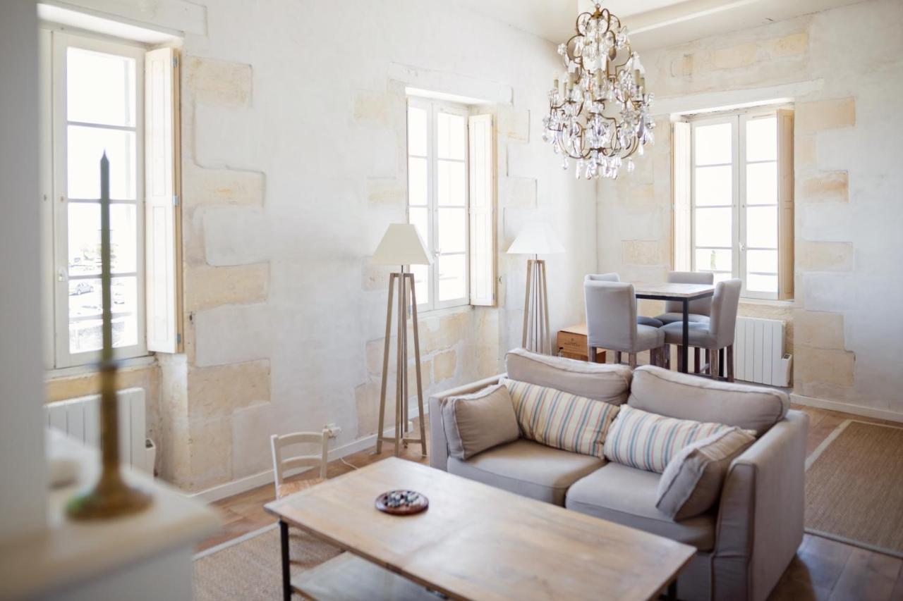 Ferienwohnung XVIII Century Gem With Magnificent Views Of The Harbour With A Private Garage Saint-Martin-de-Ré Exterior foto